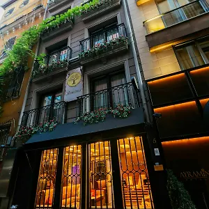 *** Hotel Sometimes Taksim Turquie