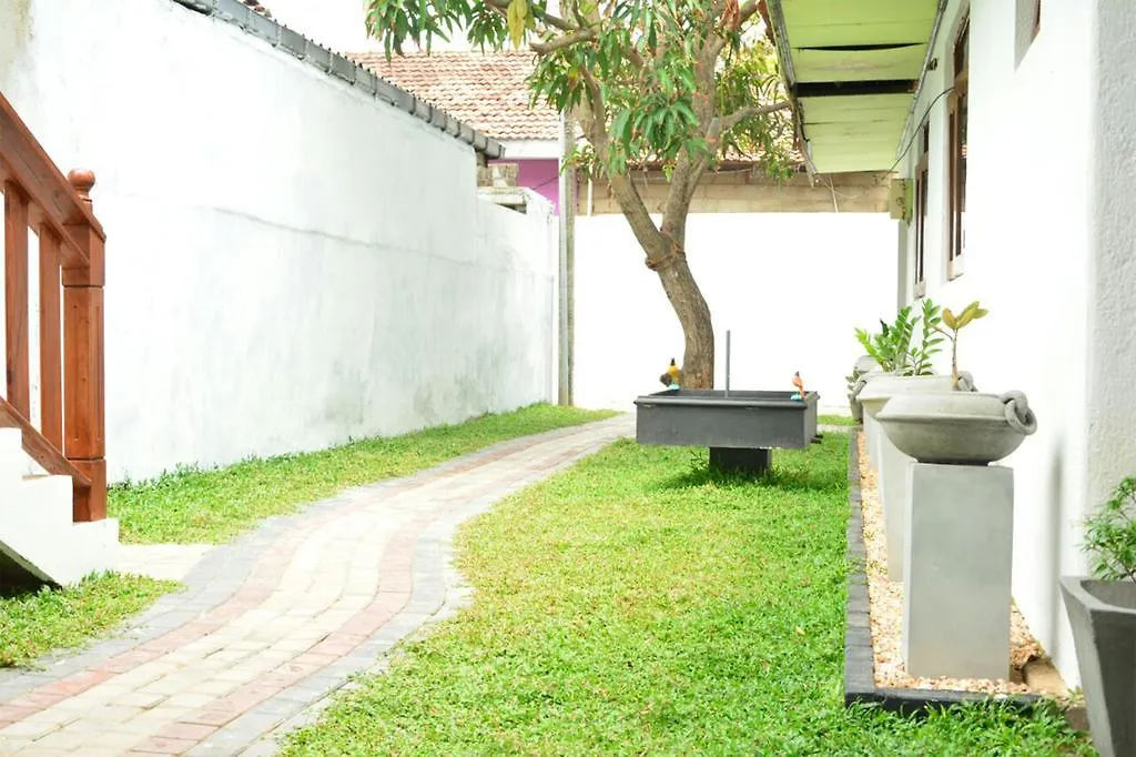 Tropical Garden Hotel Negombo Guest house